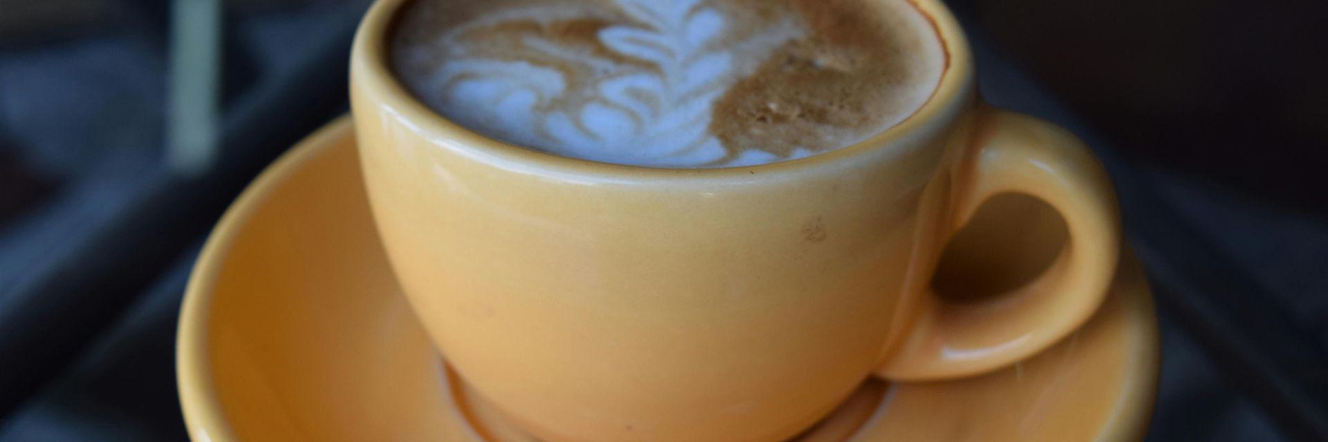 Kaffee Latte Auf Brauner Keramik Tasse Und Platte